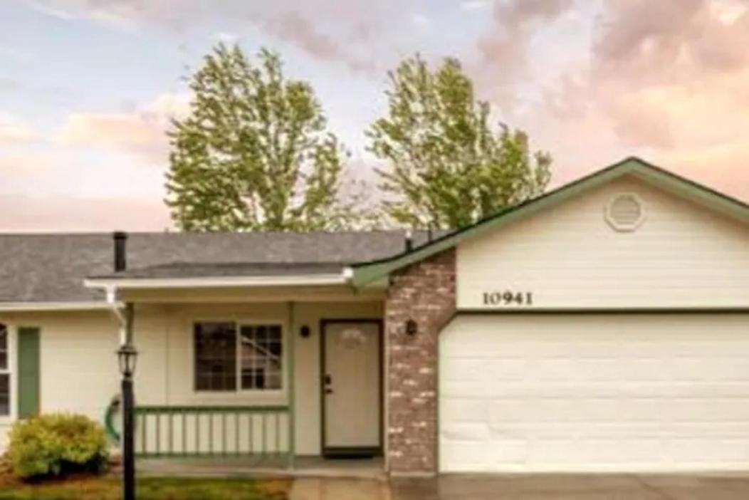 Hello Dolly! 3 Beds, 2 Bath, 2 Tv'S, Fireplace, Quiet Neighborhood In Star, Id Minutes From Walking Trails And River Views Игл Экстерьер фото