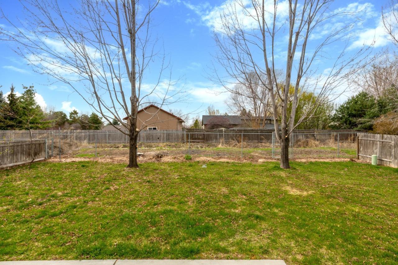 Hello Dolly! 3 Beds, 2 Bath, 2 Tv'S, Fireplace, Quiet Neighborhood In Star, Id Minutes From Walking Trails And River Views Игл Экстерьер фото